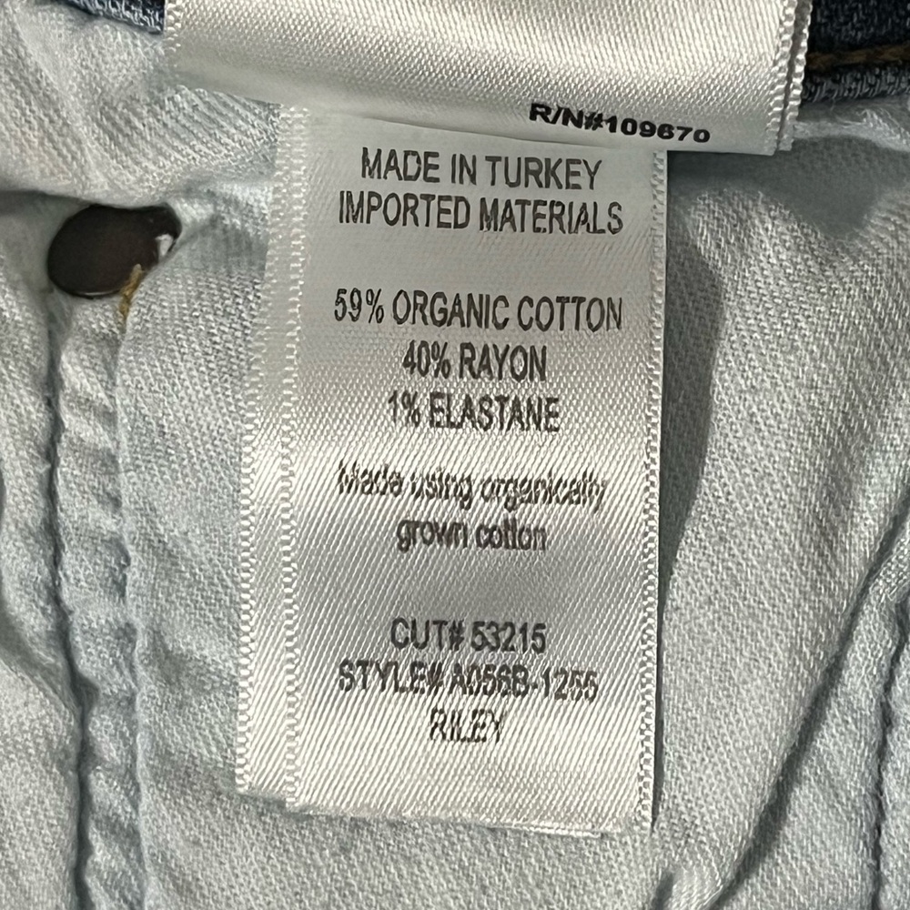 Agolde Riley High Rise Crop Jean Size 25 - Picture 9 of 10